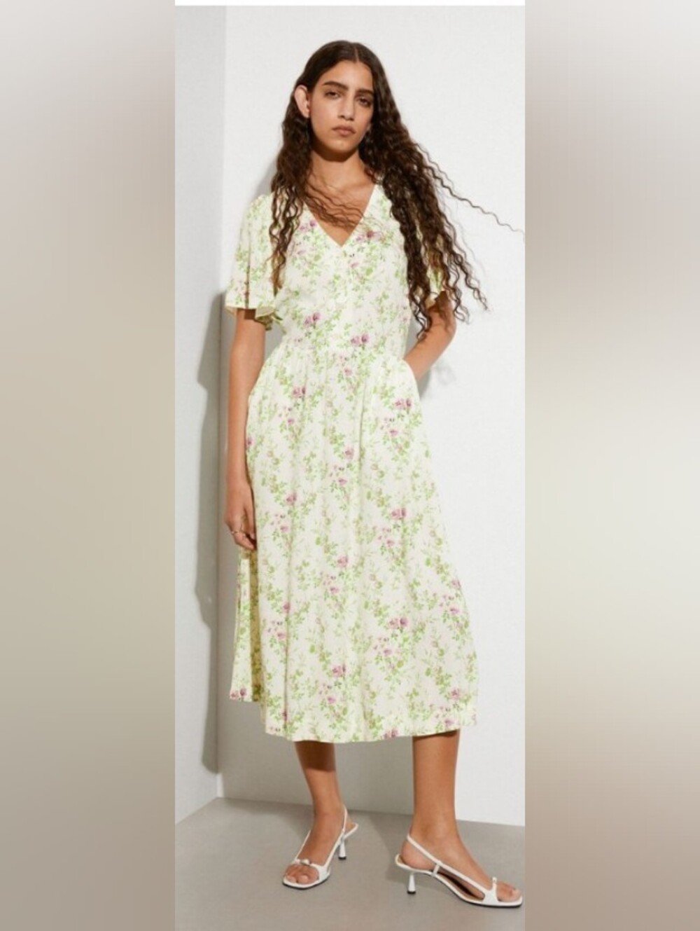 Paris Alterier & Other Stories Light Green Floral Maxi Dress with Pink Blooms.
